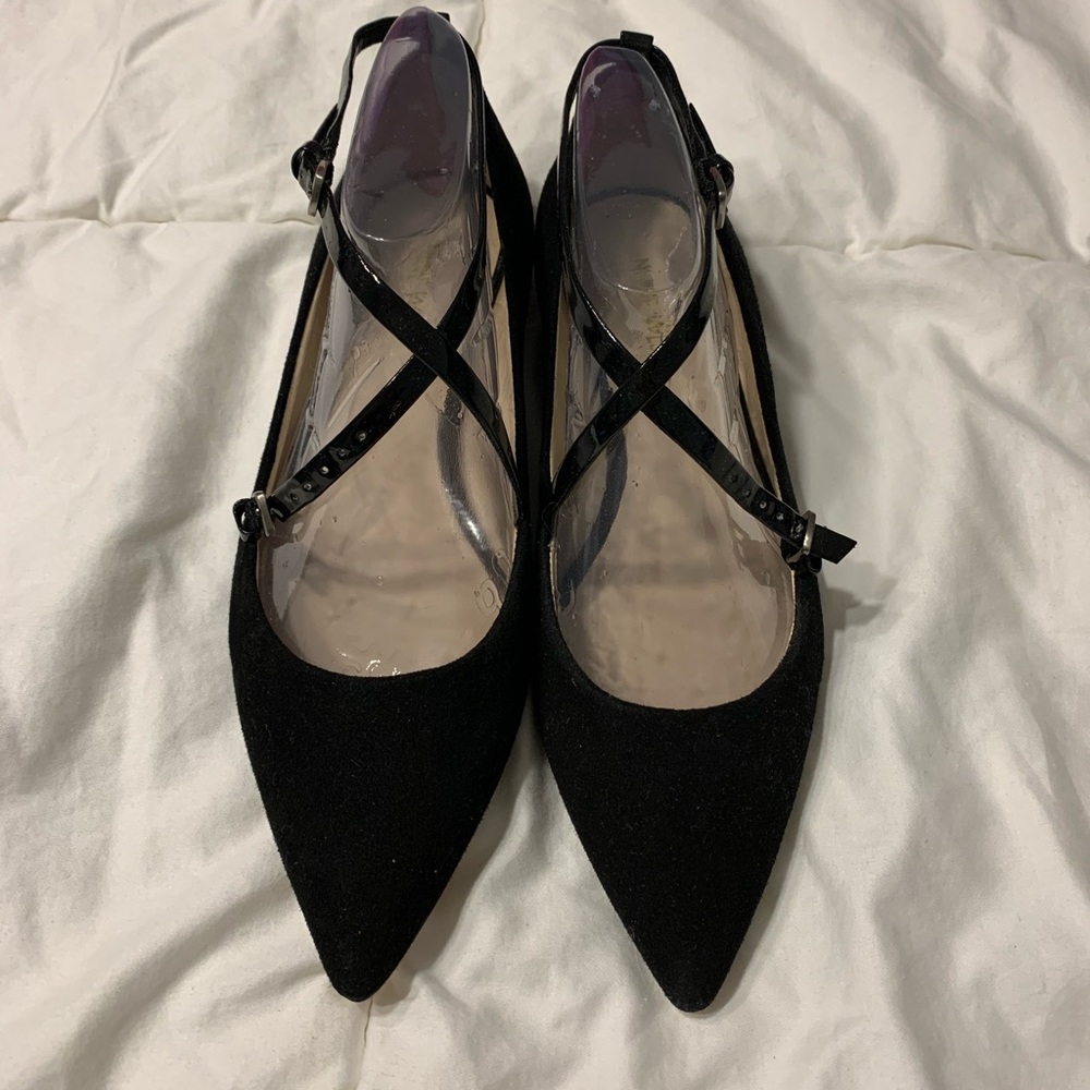 Black Nine West Pointed Toe suede Flats